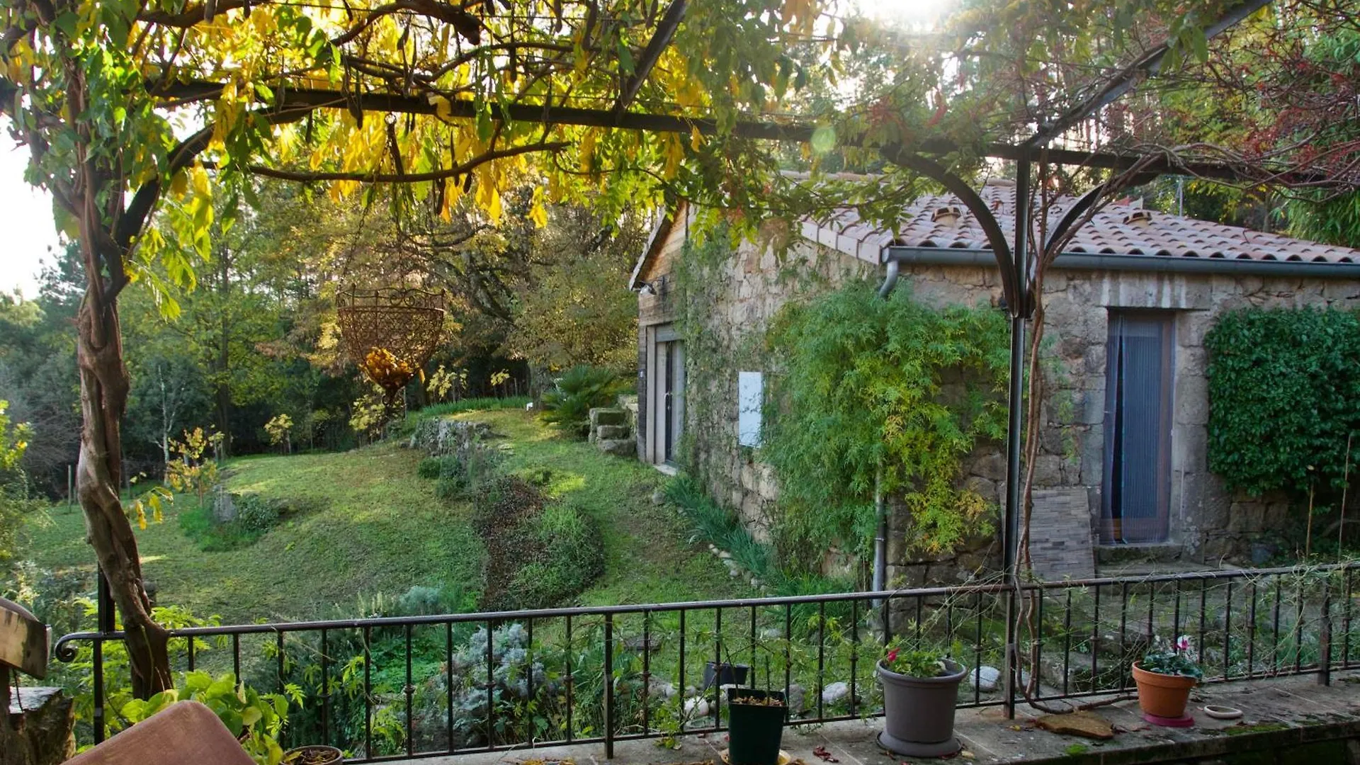 Les Iris Des Rieux Villa Les Salelles 0*,  France